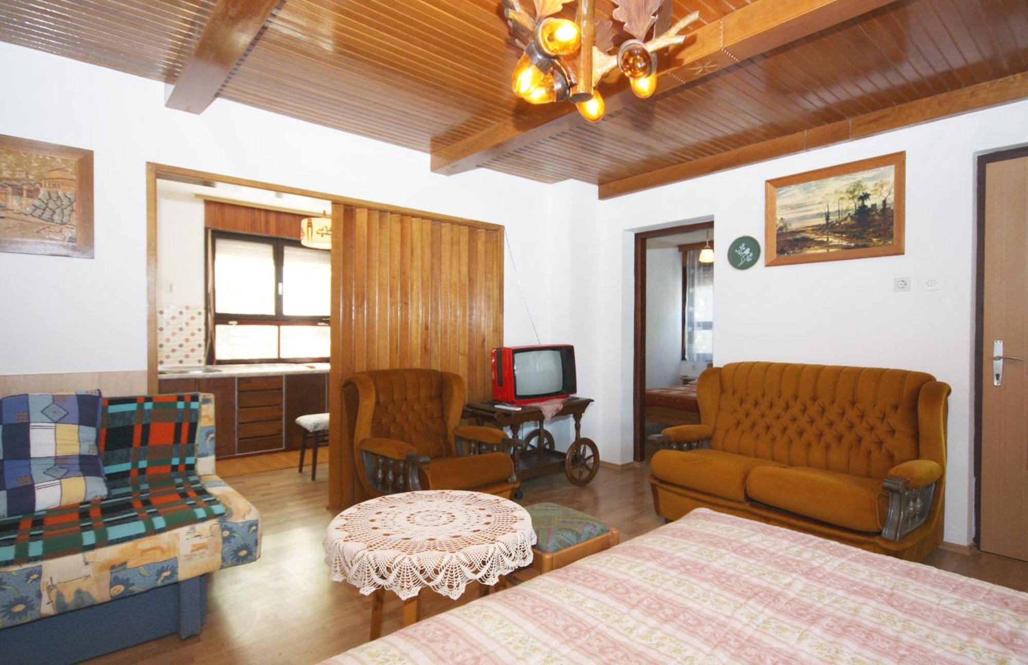 Apartments With A Parking Space Murter - 5103 Betina  Ruang foto